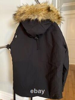 THE KOOPLES 725$ Black Cotton Parka With Faux Fur Collar size 2 fits As large
