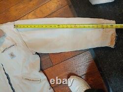 Vintage Carhartt J01 BRN Detroit Jacket Size Large. Cream Blanket Lined