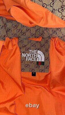 La série spéciale du manteau GG de The North Face x Gucci.